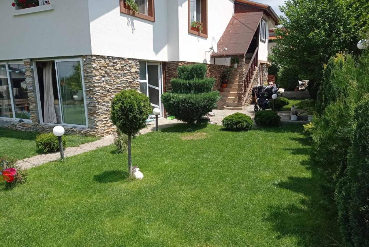 Семейна Къща Лазарови Sapareva Banja Exteriér fotografie