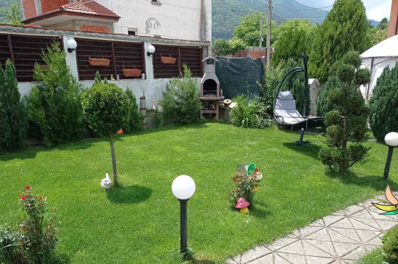 Семейна Къща Лазарови Sapareva Banja Exteriér fotografie